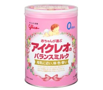 アイクレオ 粉ミルク大缶製品写真